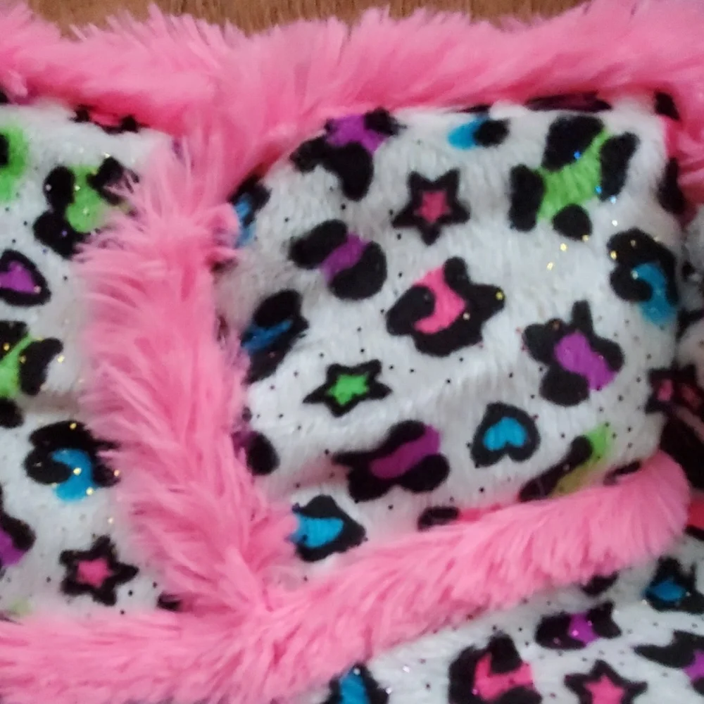 Rainbow‎ cheetah boot slippers